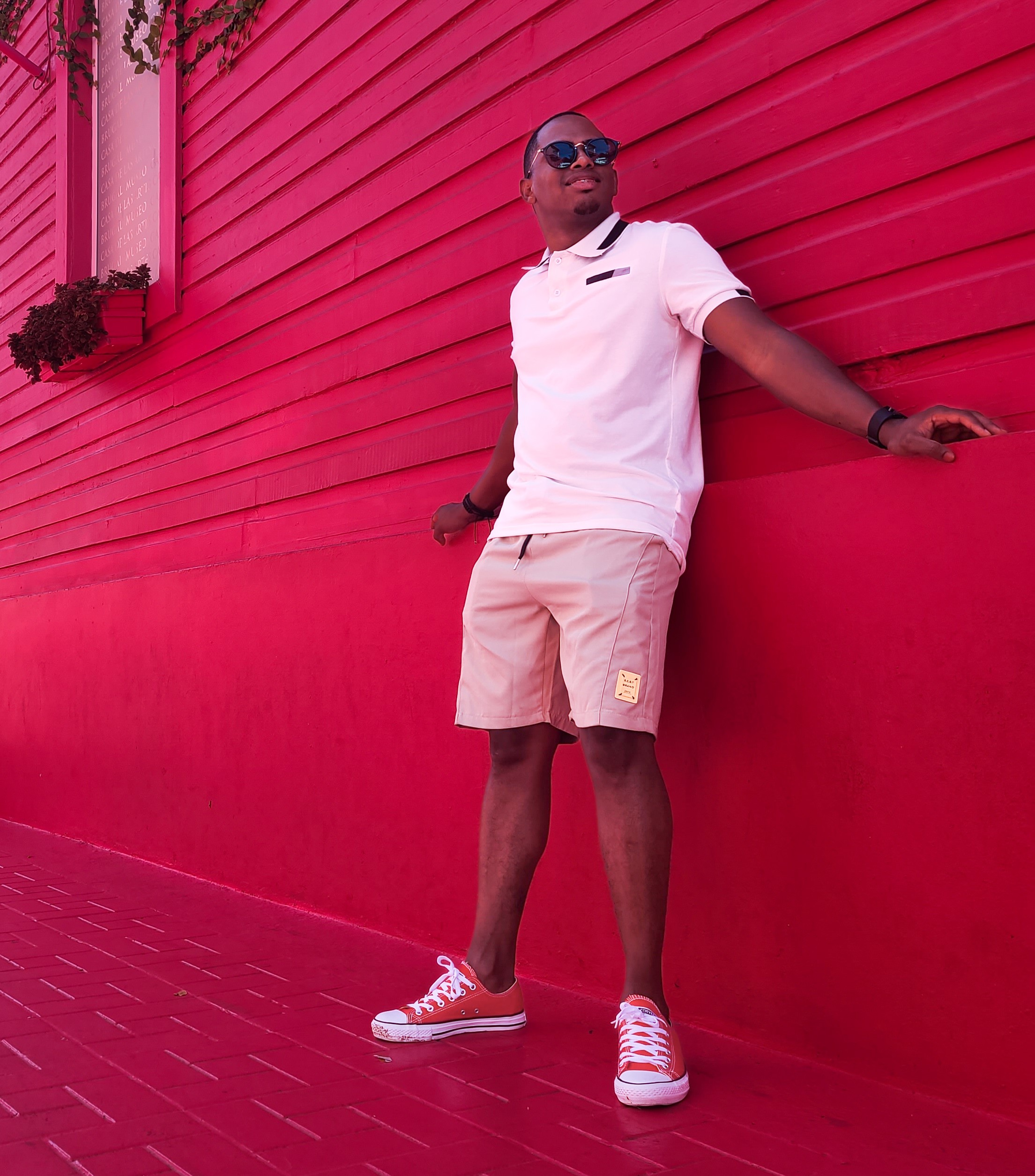 Alexis Samboy - Creador de Colores Dominicanos